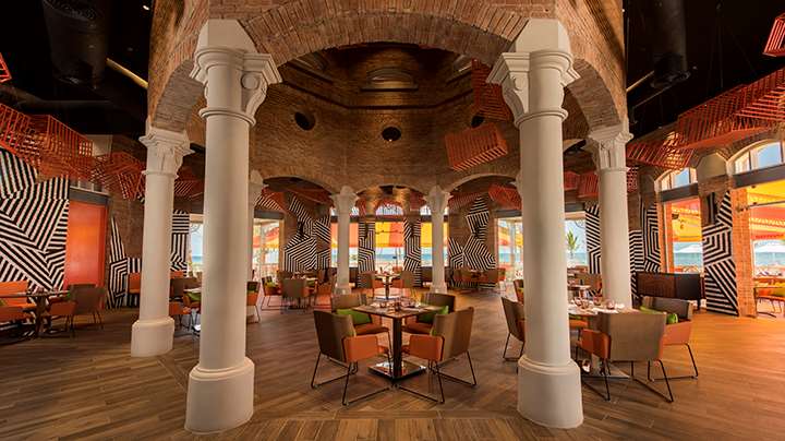 Wonderful dining setting at nickelodeon resort in Punta Cana, Dominican Republic | Karisma Hotels & Resorts®